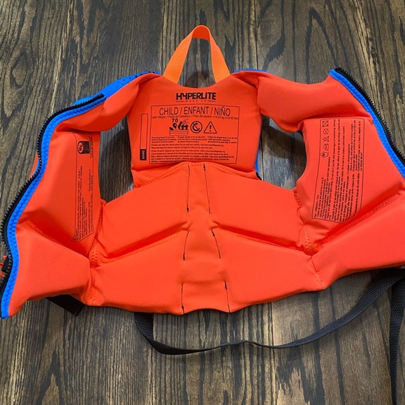 HyperLite Elite Child Life Jacket - Picture 3 of 14